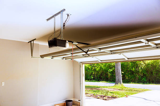 Top rated local Garage Door Panel Replacement specialists in Desloge, MO